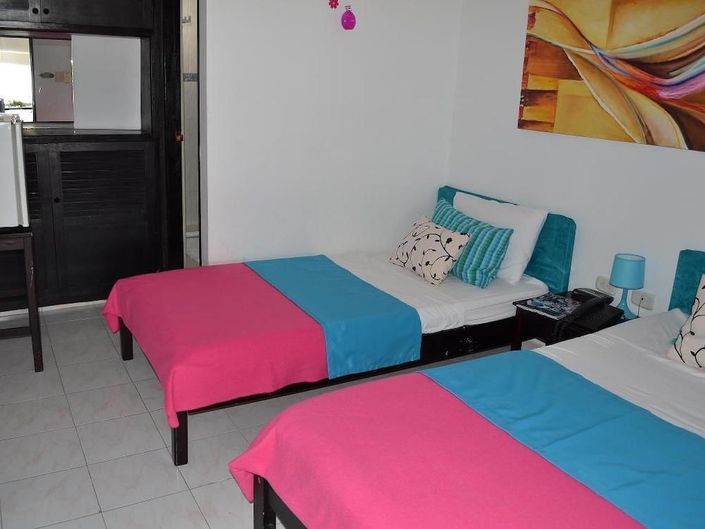 ホテル Ayenda Casa Real Montería エクステリア 写真
