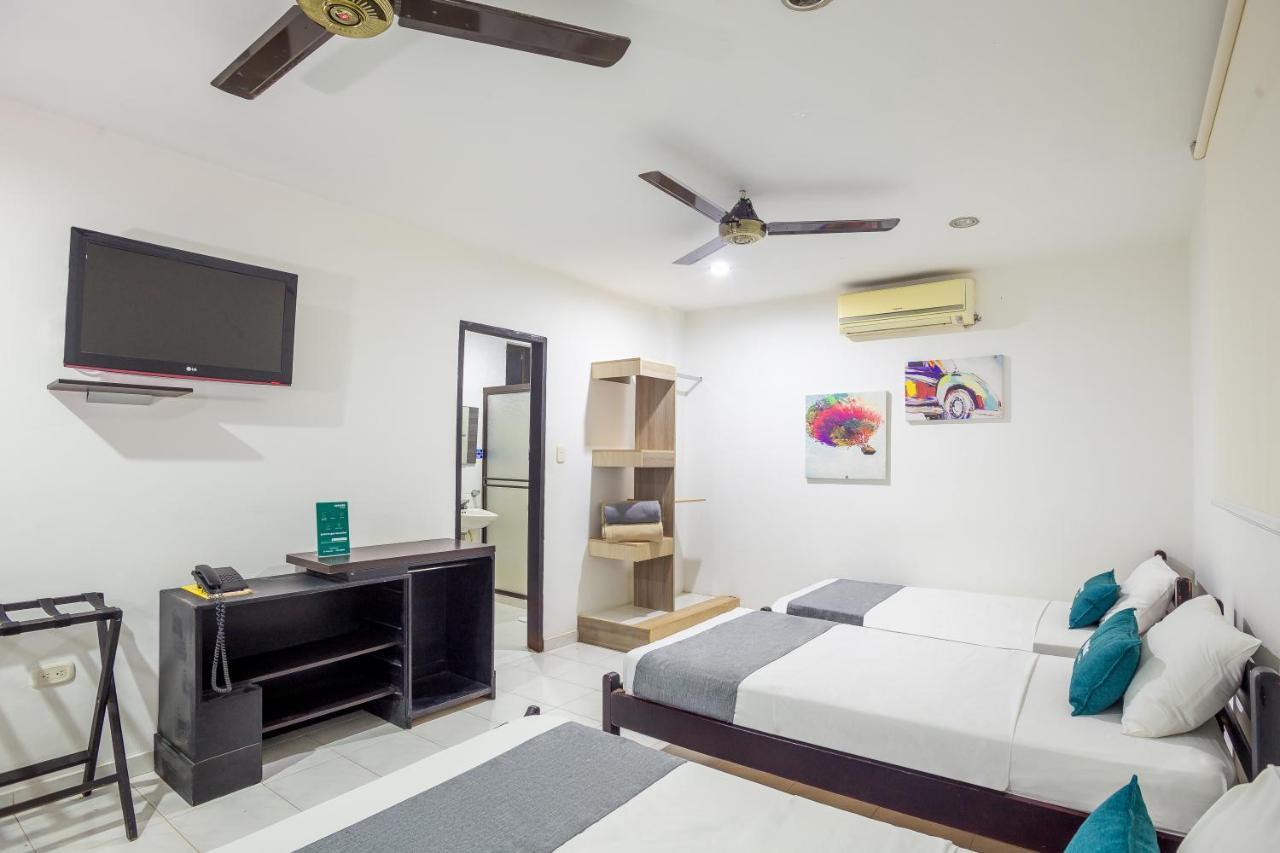 ホテル Ayenda Casa Real Montería エクステリア 写真