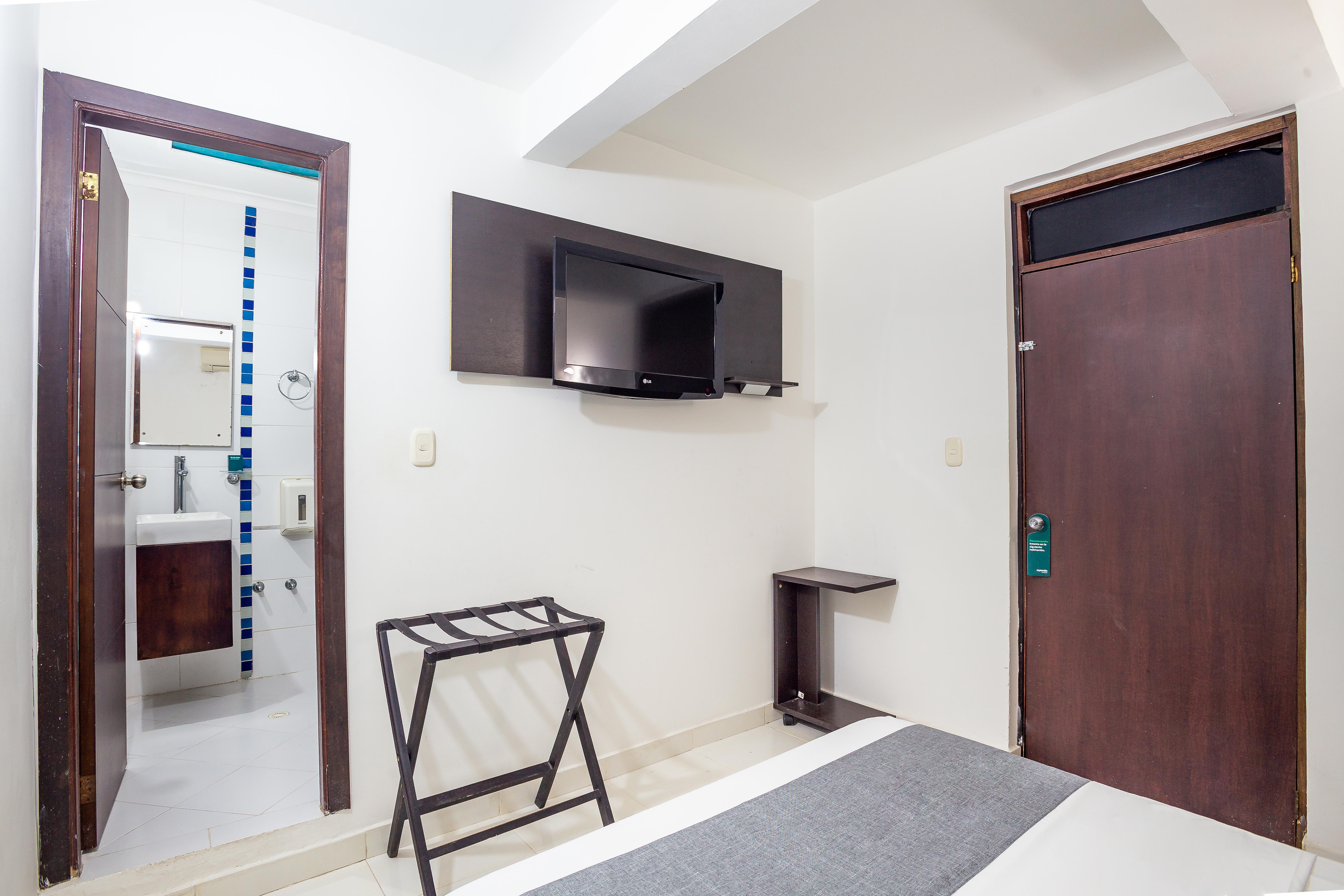 ホテル Ayenda Casa Real Montería エクステリア 写真
