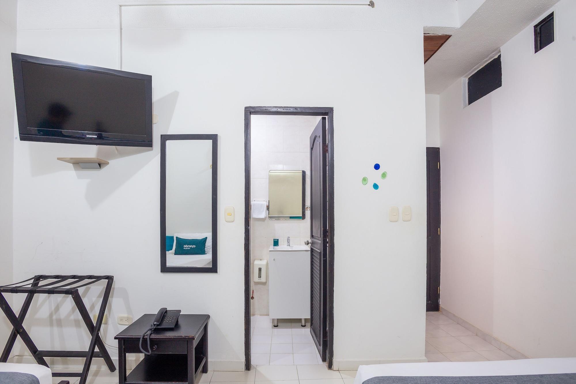 ホテル Ayenda Casa Real Montería エクステリア 写真